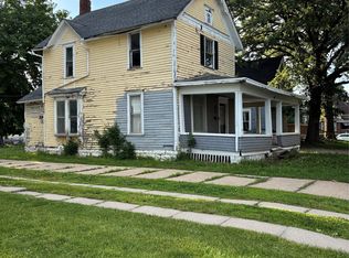 104 S Sumner Ave, Creston, IA 50801