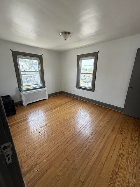 2 bed, 1.0 bath, $2,250 — Photo 3