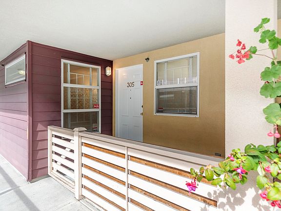 4th image of 2238 Kingsway #305