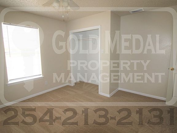 5th image of 810 Pecan Cir APT A