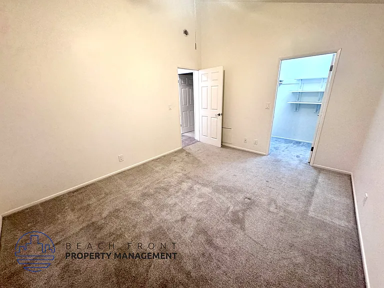 6712 W 86th Pl. — Photo 9