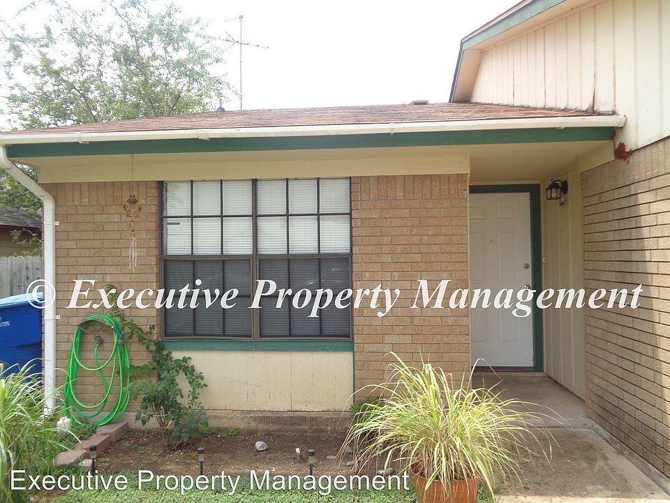 1st image of 309 Sorrell Dr