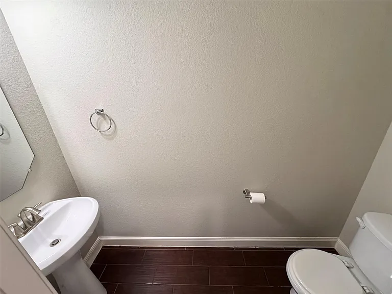 2214 S Lakeline Blvd #413 — Photo 16