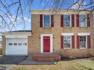 13511 Chevy Chase Ct, Chantilly, VA