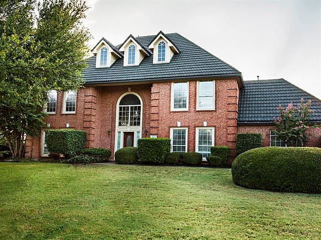 1st image of 5806 Highland Hills Ln