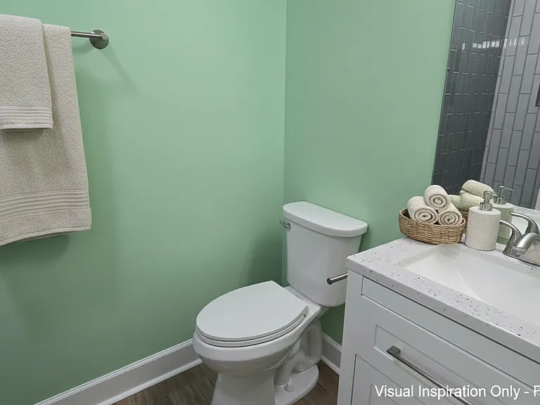 8082 Veterans Pkwy — Photo 3