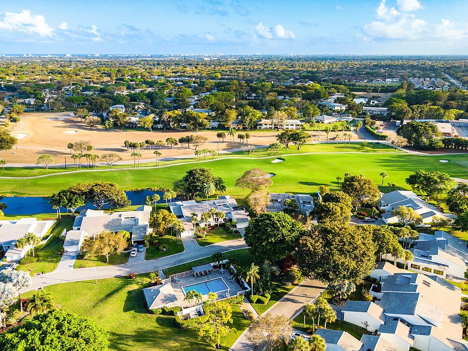 1st image of 22 Cambridge Drive