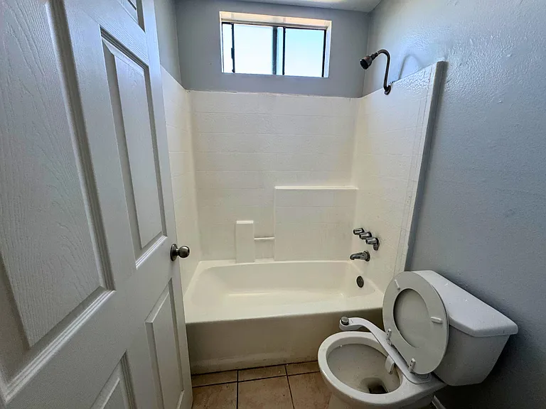 14810 Parthenia St #210 — Photo 6