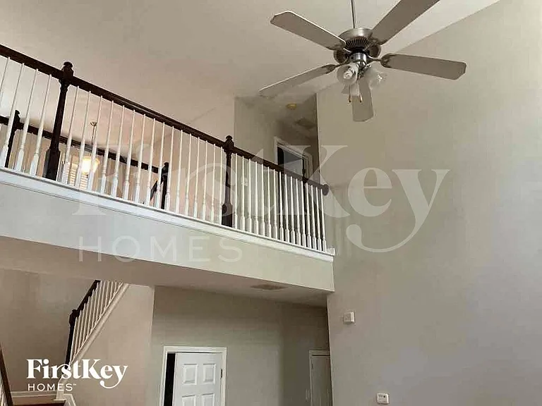 1074 Nathan Mauldin Dr — Photo 10