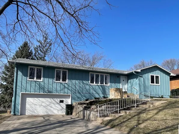 3101 Norman Dr, Sioux City, IA 51104