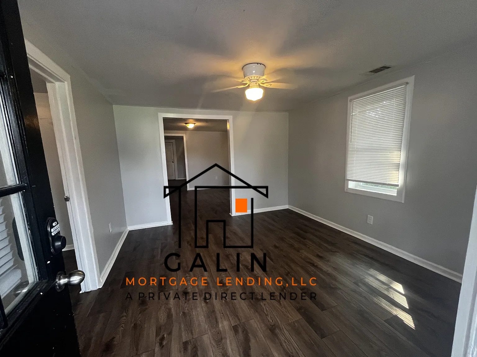 3 bed, 988 sqft, $1,650 — Photo 2
