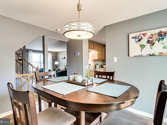 3rd image of 6609 Briarleigh Way