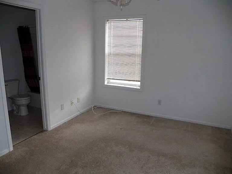 4400 Rawhide Rd #109 — Photo 5