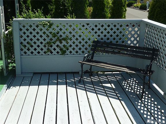 4th image of 1200 Lincoln St Unit 167