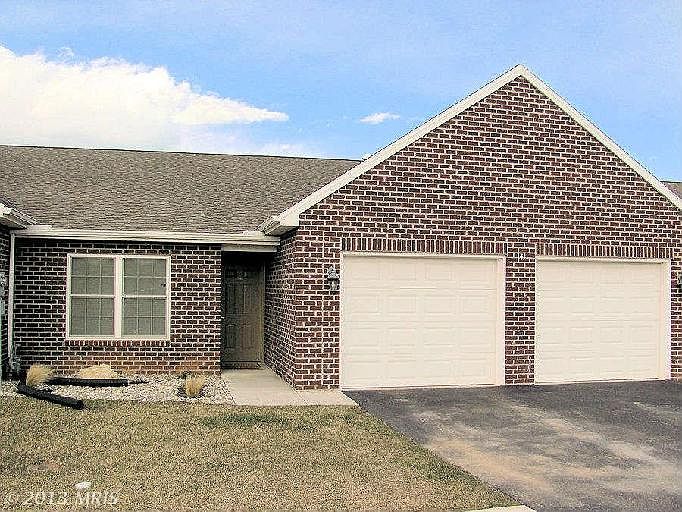 1st image of 141 Blackbird Ln