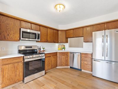 10 94th Cir NW APT 201, Coon Rapids, MN, 55448