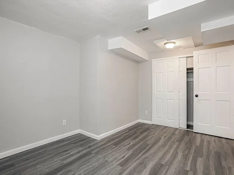 2822 W 38th Ave — Photo 18