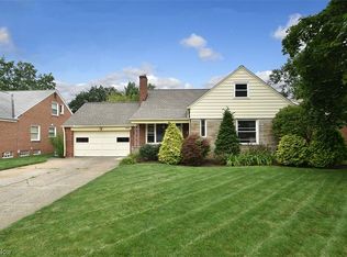 21250 Cromwell Ave, Fairview Park, OH 44126