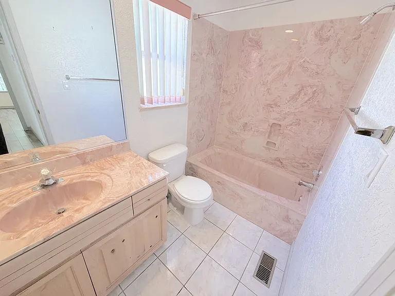 3104 Paradise Ct SE — Photo 19