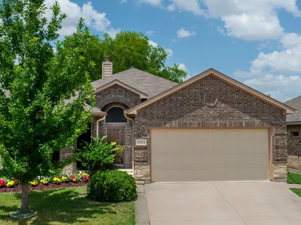 11156 Hawks Landing Rd, Fort Worth, TX 76115