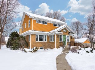 466 Hawthorne Blvd, Glen Ellyn, IL
