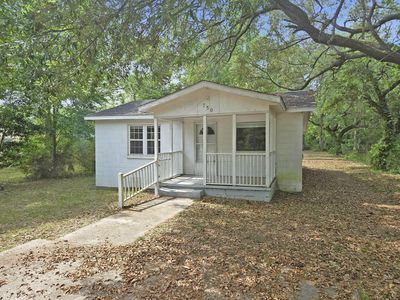 750 Wolfe St, Elloree, SC, 29047