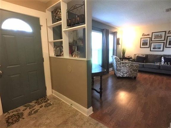 3rd image of 108 Hillcrest Dr