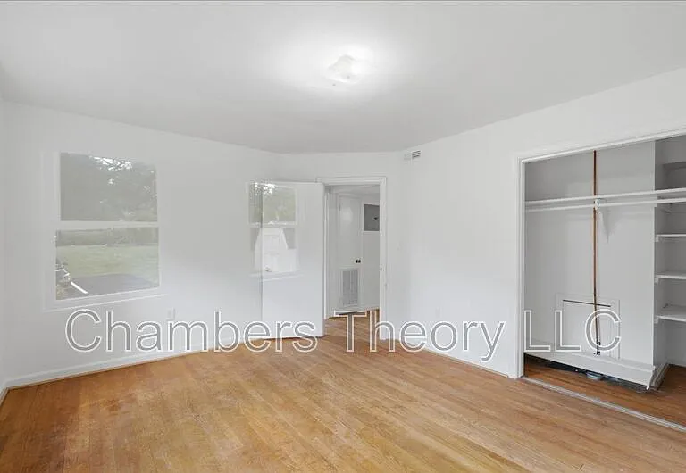 130 S 29th St #1 — Photo 11