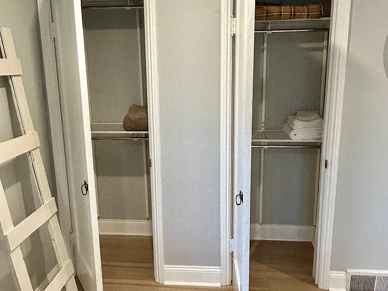 457 Heman Dr — Photo 11