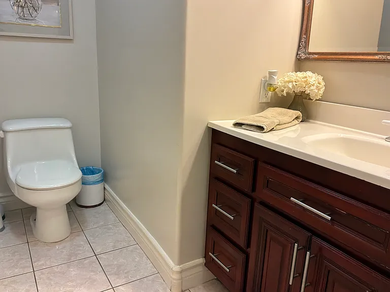 S Circle Dr — Photo 8