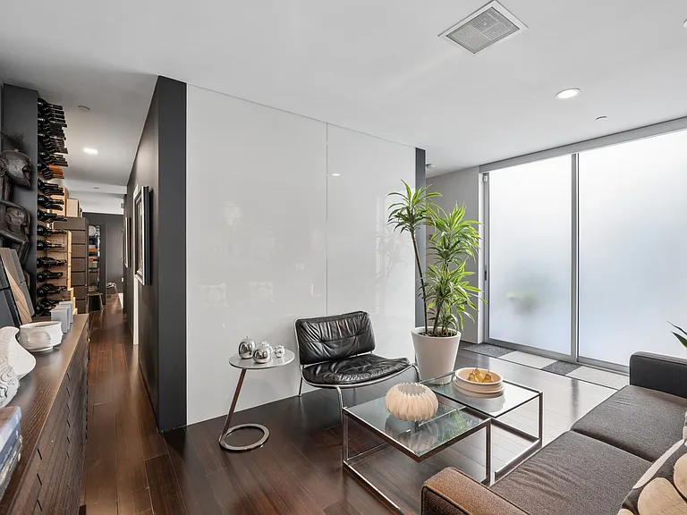 1234 Howard St #2A — Photo 23