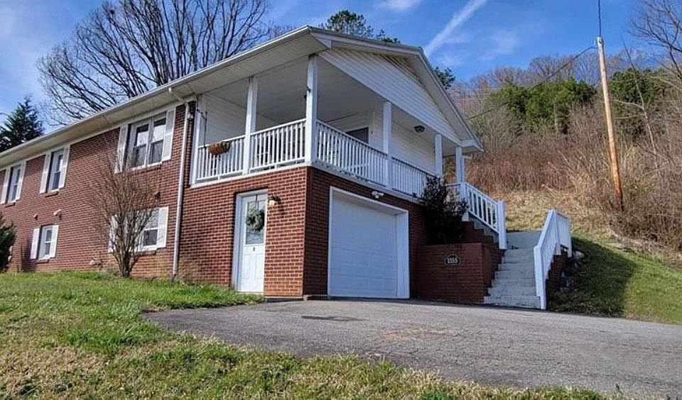 1st image of 1355 N Main St #1