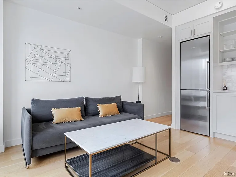 1750 Wewatta St #622 — Photo 8