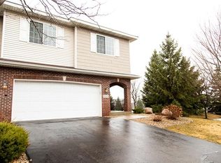 9205 190th St W, Lakeville, MN 55044