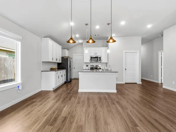 22235 Cardinal Crest Ln, New Caney, TX 77357