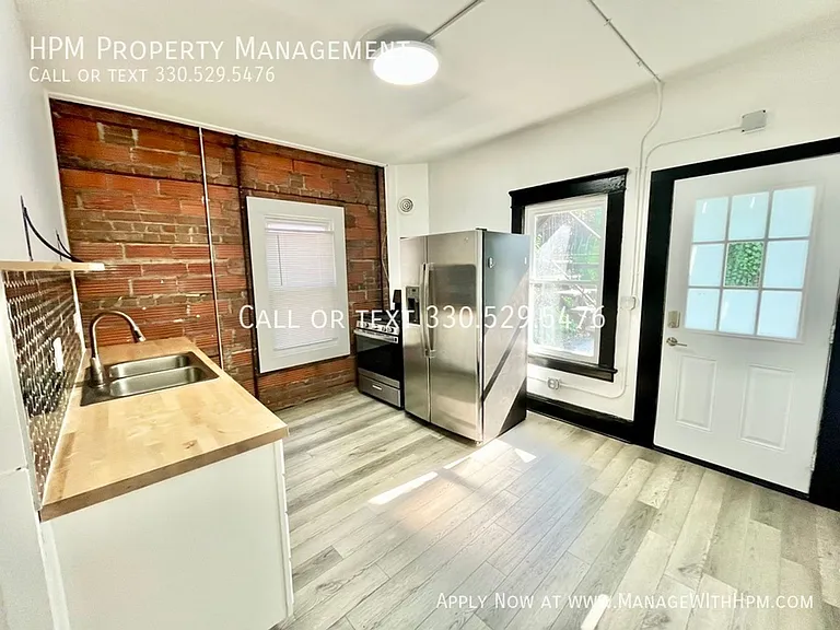 1331 W 65th St — Photo 12
