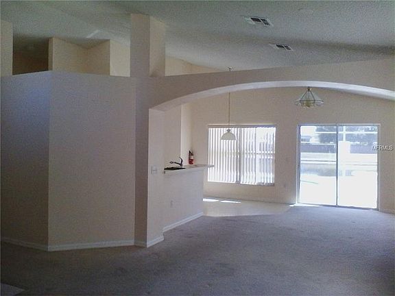 4th image of 5118 Violet Ln