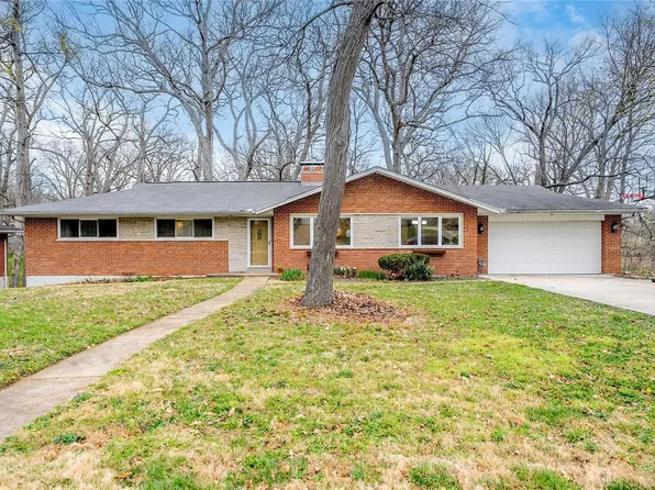 11835 Twillwood Dr, Saint Louis, MO 63128