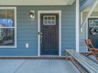 600 Muscadine Dr, Chesapeake, VA 23323