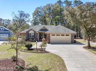 212 Olde Oak Ln, Sunset Beach, NC 28468
