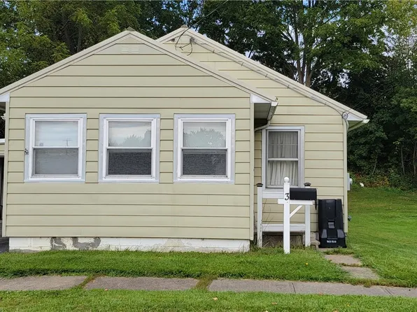 3 Devendorf St, Mohawk, NY 13407