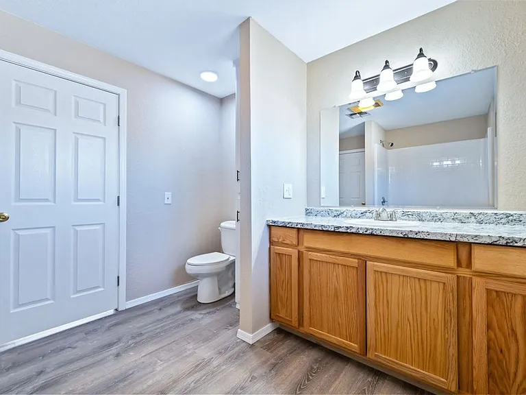 1453 Luna Ln #A — Photo 14