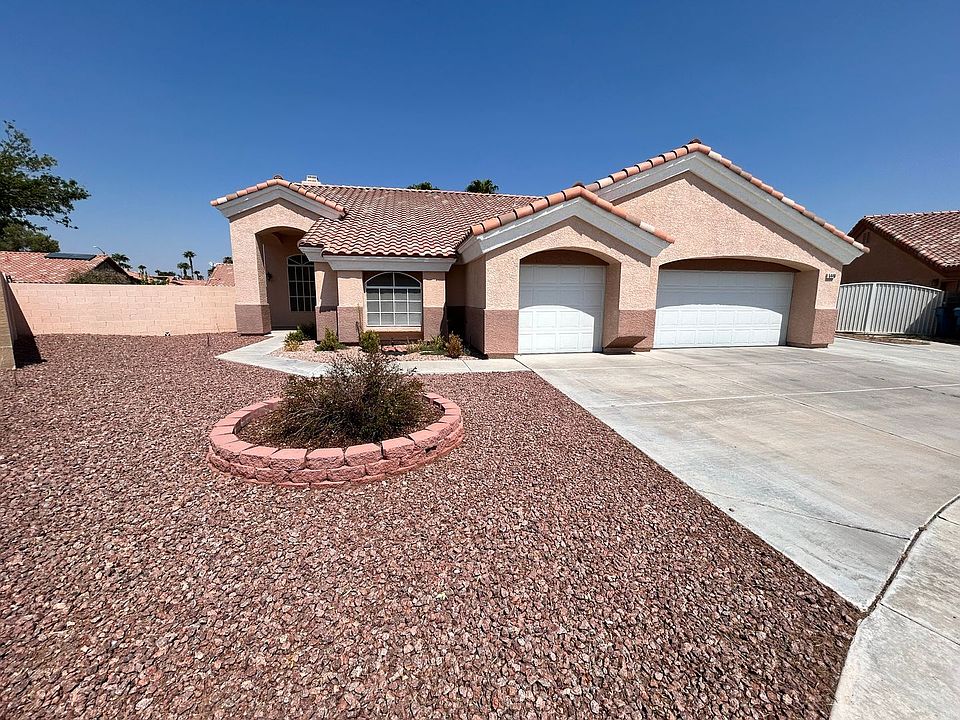 1st image of 5440 Painted Gorge Dr