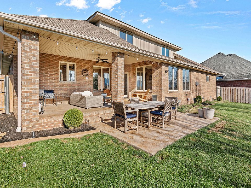 3194 W Knob Hill Street, Springfield, MO 65810 | Zillow