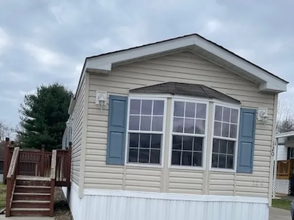 120 Treesdale Dr, Cranberry Township, PA 16066