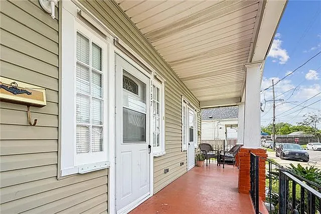 3 bed, 1.0 bath, 1017 sqft, $1,400 — Photo 3