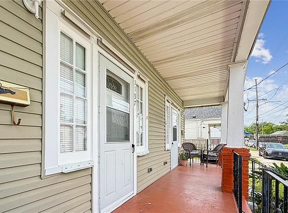 3rd image of 1137 Deslonde St