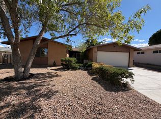 5812 Brahma Dr NW, Albuquerque, NM 87120