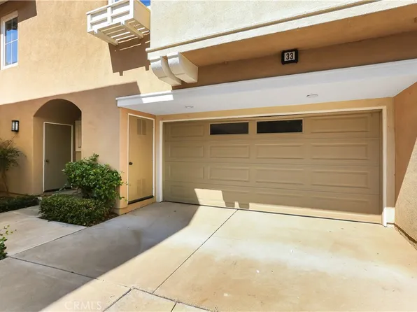 33 Visalia, Irvine, CA 92602