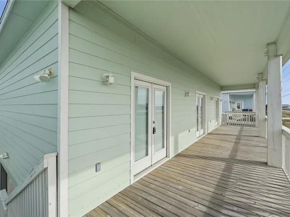 158 S Nautica, Rockport, TX 78382